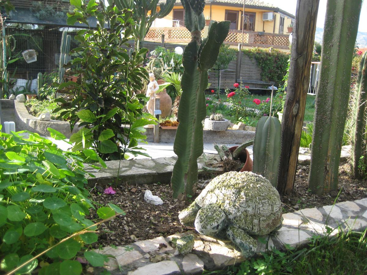 Oasi Del Lago Regalbuto Extérieur photo